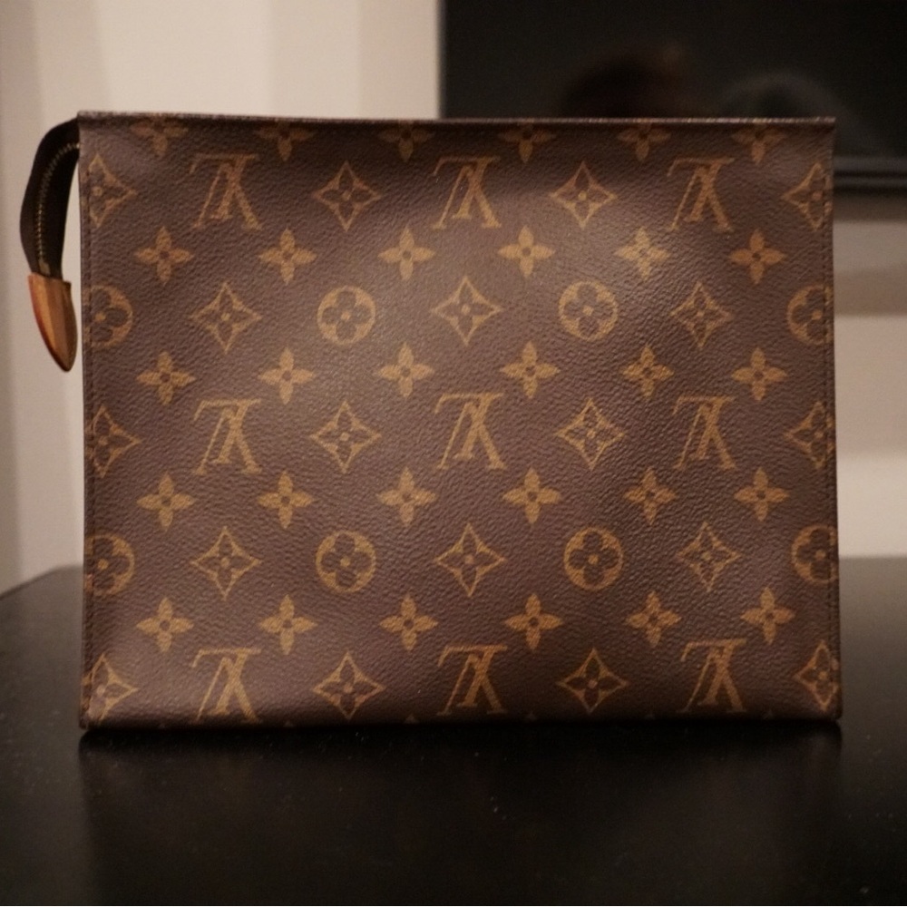Louis Vuitton Monogram Toiletry Pouch 26